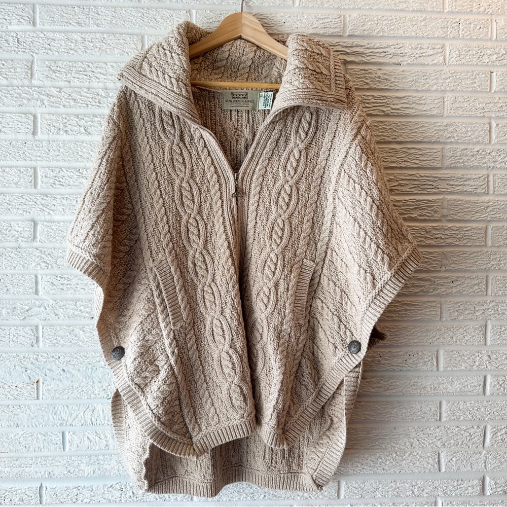 ARAN Irish Cardigan Women's 100% Merino Wool Aran Zipper Poncho Front Pockets